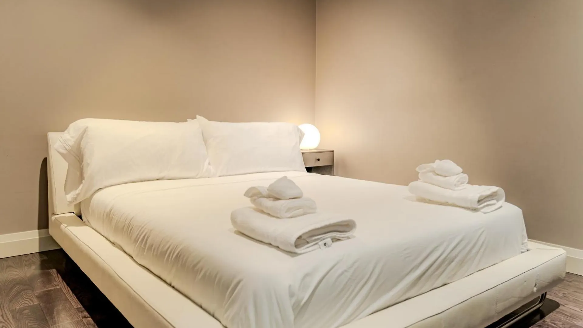Private Cambie Village Suite Min Downtown And Skytrain Vancouver Kanada